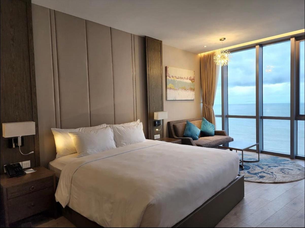 Panorama Beachfront Nha Trang Exterior foto